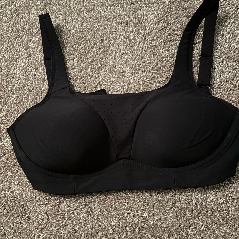 Lululemon Black Full Coverage Bra with Adjustable Straps